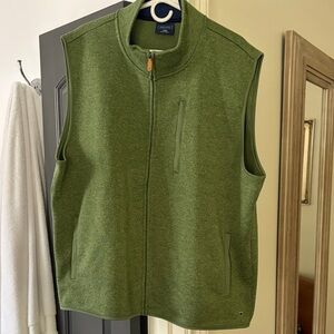crown & ivy Olive Green Full-Zip Men's Fleece Vest